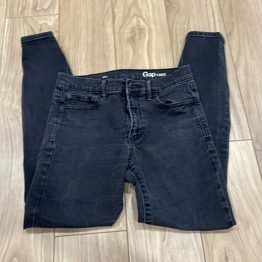 Gap black skinny jeans - short length